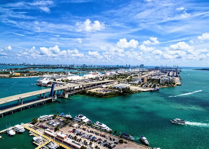 Holiday Inn Hotel Port Of Miami-Downtown By Ihg