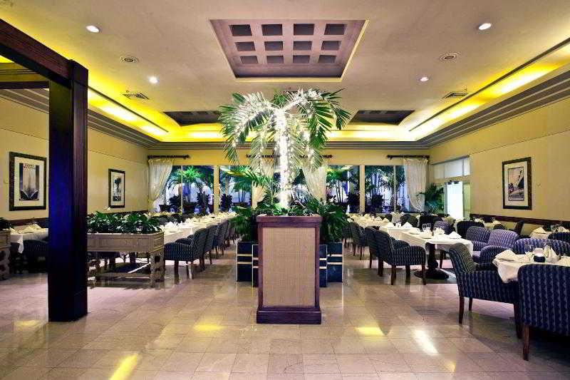 Hotel Holiday Port Of Miami-downtown By Ihg 3*